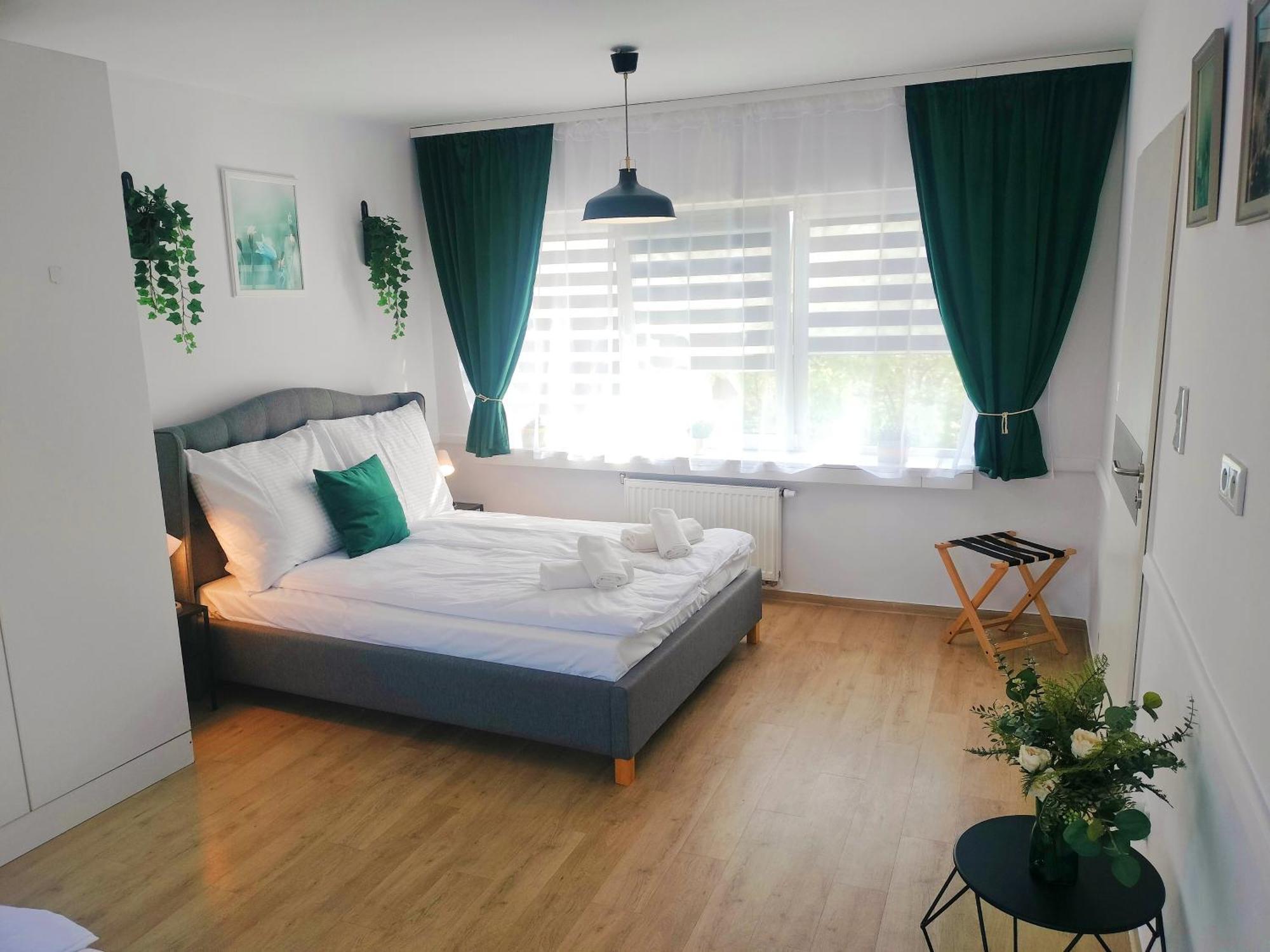 Great Polonia Center Апарт-готель 3*